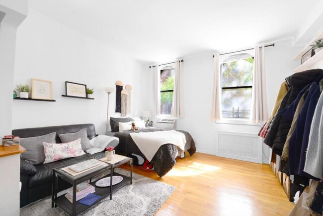 Foto del edificio - 0 bedroom in New York NY 10065
