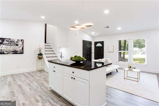 Foto del edificio - 3038 Sutter Ct SW