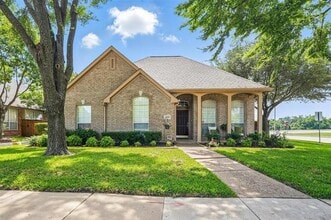 Building Photo - 529 Colgate Dr