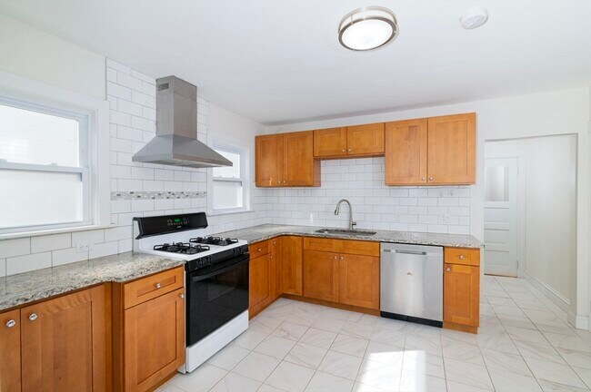 Foto del edificio - 21 Wollaston Ave