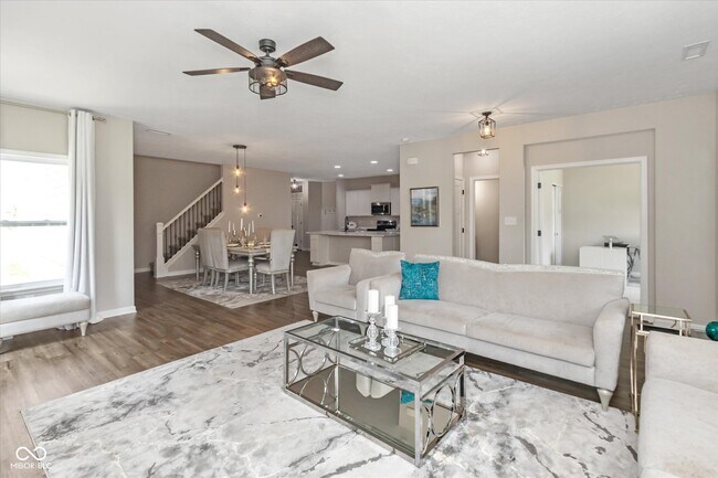 Building Photo - 7228 Lockford Walk N