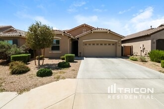 Building Photo - 12337 W Glenn Dr