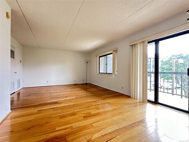 Foto del edificio - 5-38-38 115th St