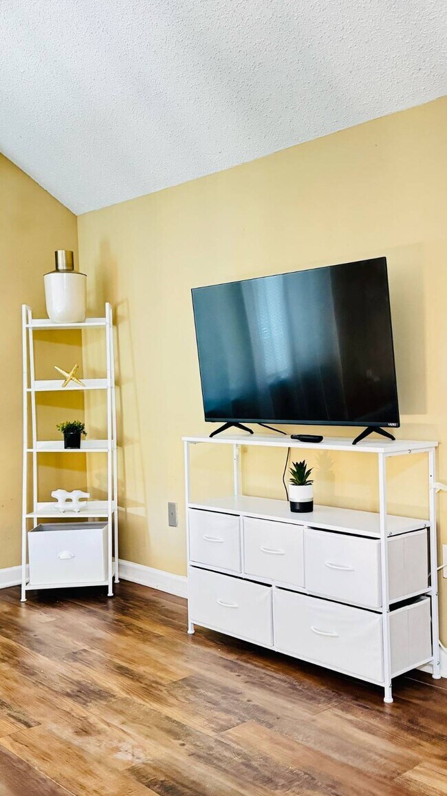 Foto del edificio - 5512 Suncrest Ct