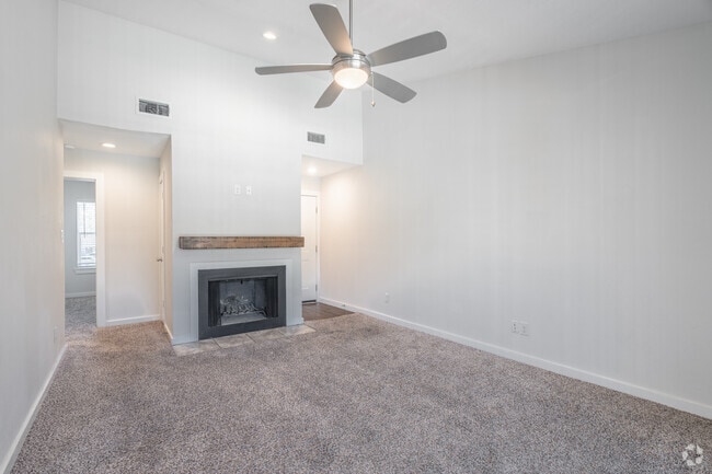 2HAB, 2BA - 1,079 ft² - Mosswood Apartment Homes