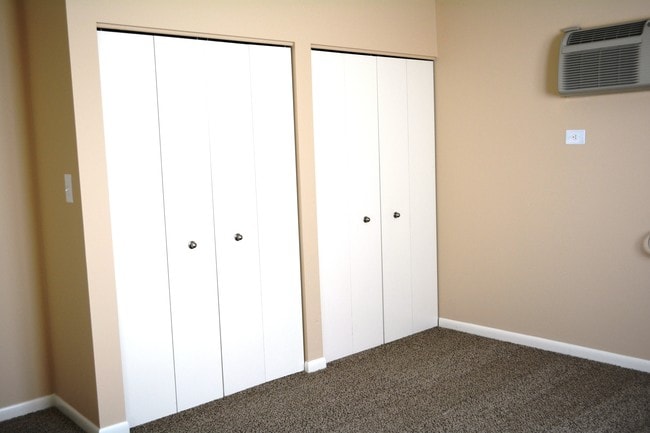 Building Photo - Aspen Ridge