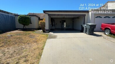 Building Photo - 1611 Cuevas Cir