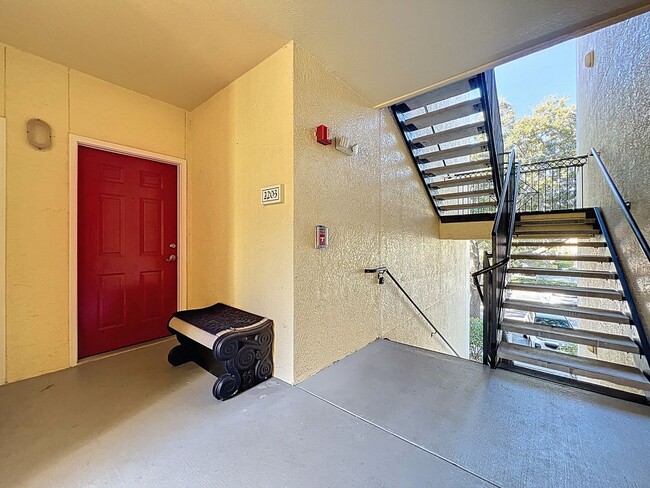 Photo - Renovated 2 Bed / 2 Bath Condo in Gated Visconti Condominiums – Maitland