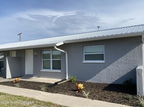 Building Photo - 101 Lagrange Ave