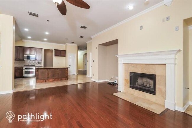 Foto del edificio - 1022 Fieldstone Drive, Cedar Hill, TX, 75104