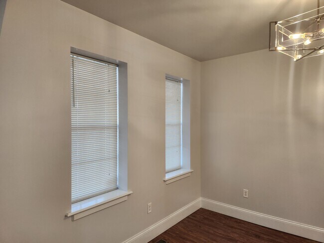 Building Photo - 5727 Pamplin Pl