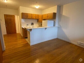Building Photo - 531 Beacon St
