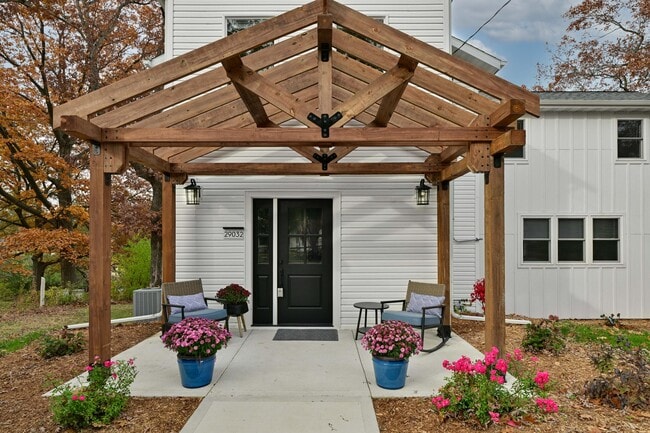 Building Photo - 29032 Kramer Dr