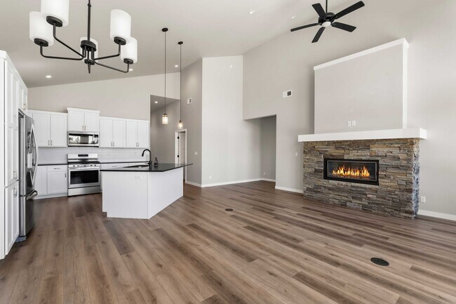 Foto del edificio - Exceptionally Maintained 3 Bedroom Home in Coeur d'Alene