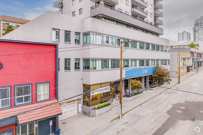 Photo du bâtiment - Carnarvon Centre Apartments