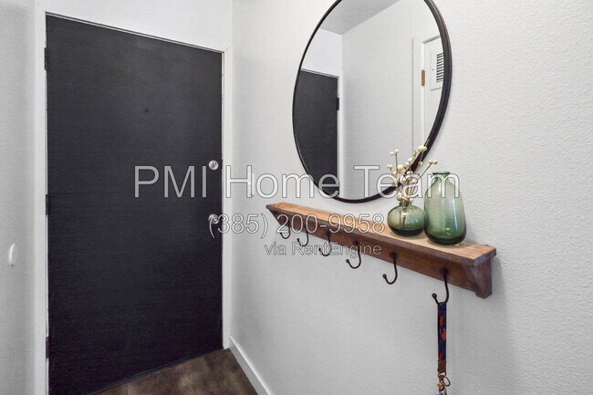 Foto del edificio - 5630 Meadow Ln