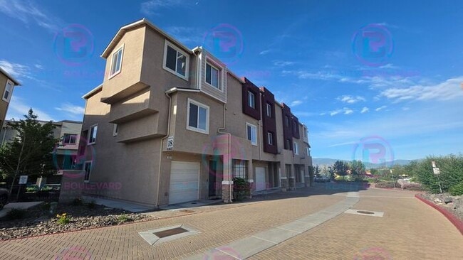 Building Photo - Fully Furnished 3-Bedroom Townhome Resort-Style Community Living
