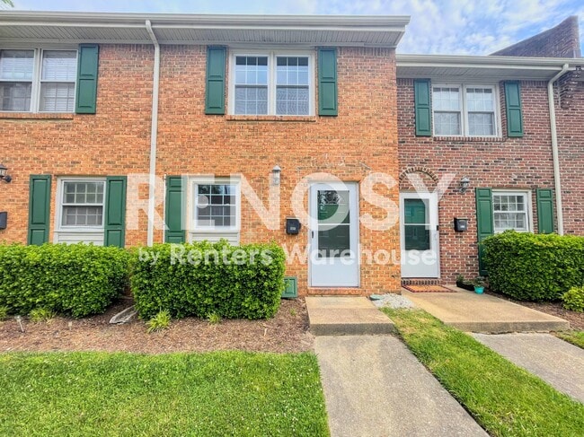 Building Photo - 870 Elizabeth Ct