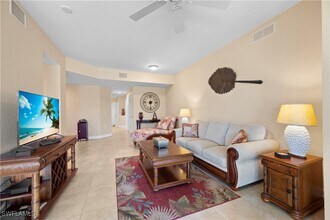 Building Photo - 6815 Ascot Dr Building Photo - 6815 Ascot Dr