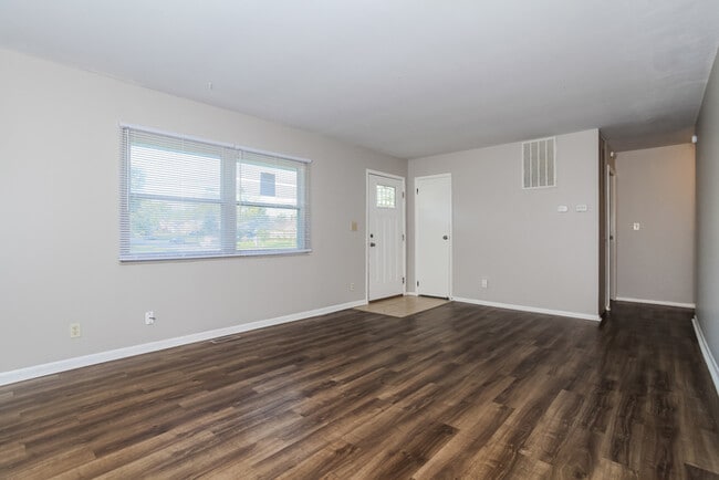 Foto del edificio - 2573 Merriway Ln