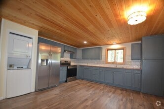 Building Photo - 2693 Beaver Creek Rd