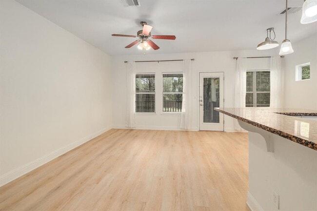 Building Photo - 4803 Pecan Springs Rd