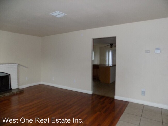 Foto del edificio - 4 br, 2.5 bath House - 2710 Colony Dr