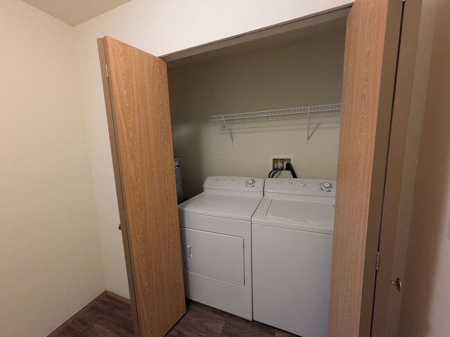 Building Photo - Your Home is Waiting!