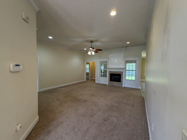 Foto del edificio - Home for Rent