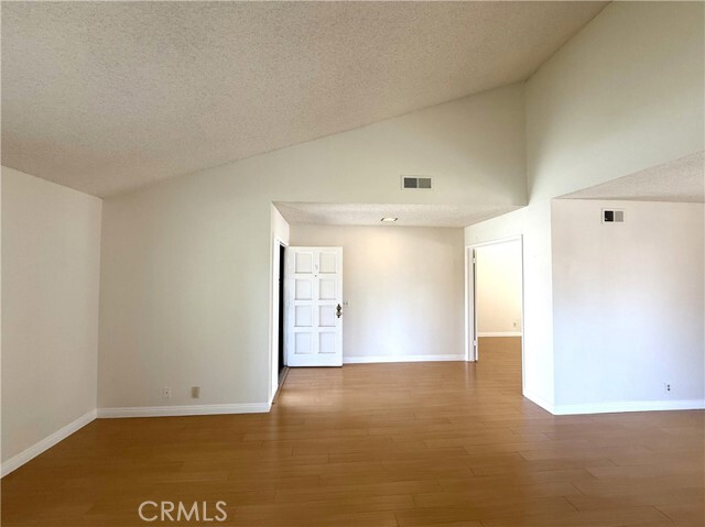 Foto del edificio - 2519 Sleepy Spring Way