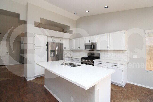 Foto del edificio - 103 W Patrick St