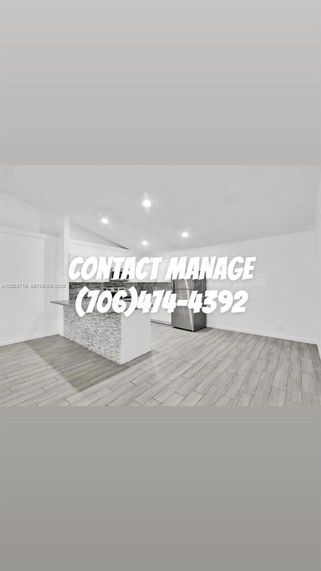 Building Photo - 13958 Folkestone Cir