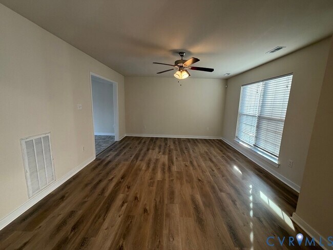 Foto del edificio - 1310 Rhode Island Ave