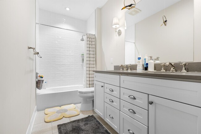 Foto del edificio - 4 Aspen Dr