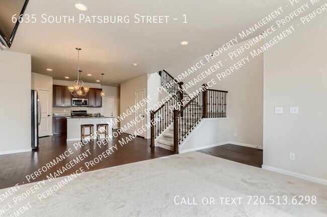 Foto del edificio - Beautiful Beacon Point Townhome