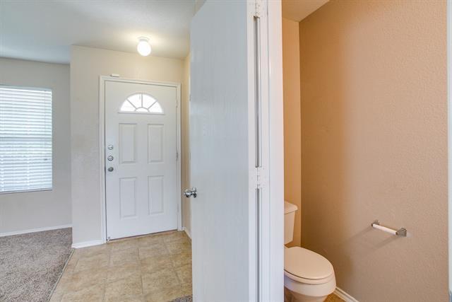 Foto del edificio - 4813 Trail Hollow Dr
