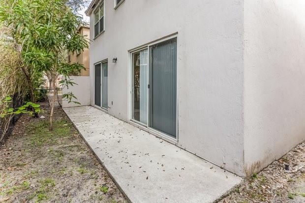 Building Photo - 5205 Eagle Cay Mnr