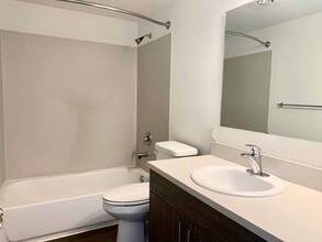 Building Photo - The Hudson