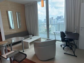 Building Photo - 300 S Biscayne Blvd