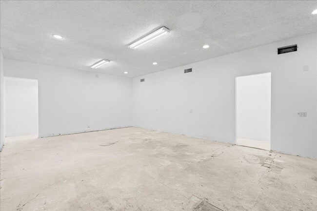Foto del edificio - 7969 Foothill Blvd