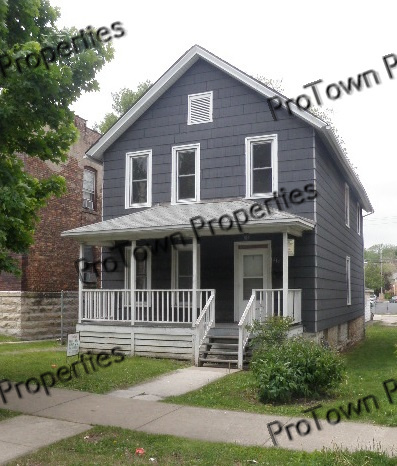 Foto principal - 217 N Hickory St