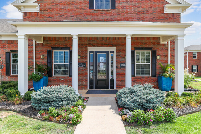 Leasing Office Entrance - Traditions at Westmoore