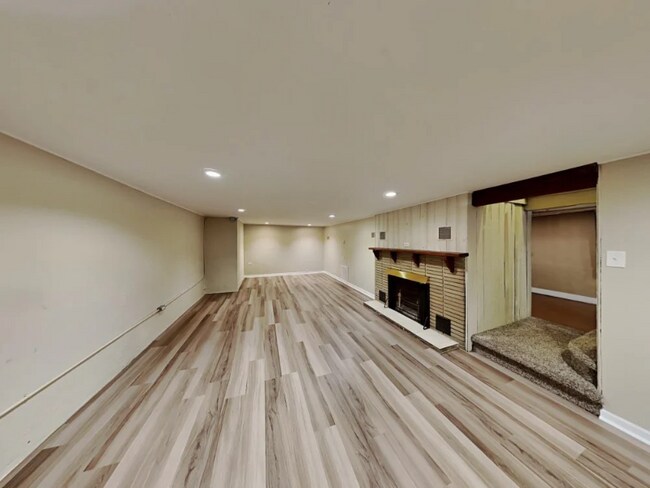 Foto del edificio - 10020 Kent St