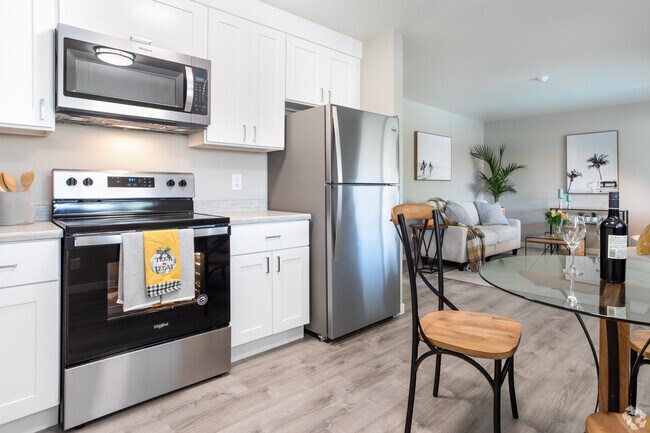 2HAB, 1BA - 756 ft² - Brio Apartments
