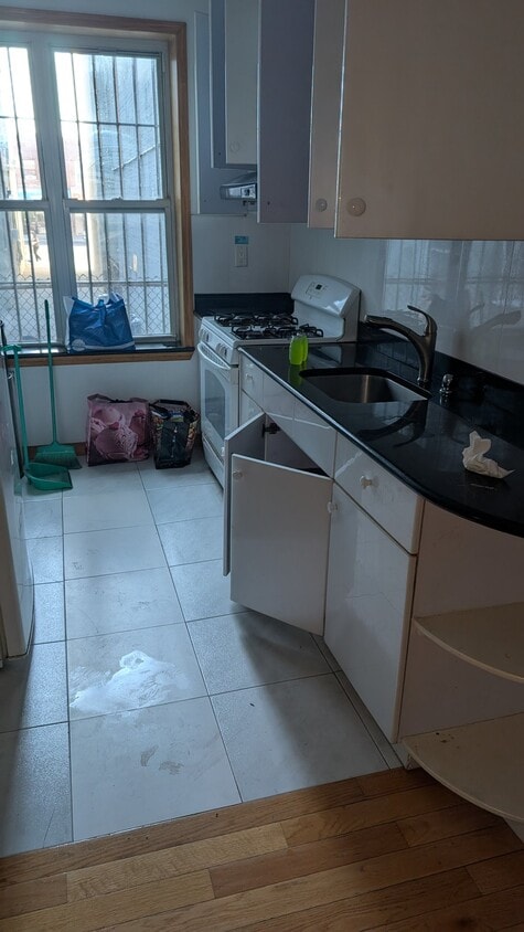 Building Photo - 2214 63rd St