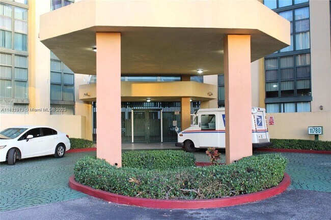 Building Photo - 11780 SW 18th St