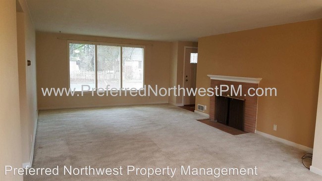 Foto del edificio - 68 Greenleaf Ave