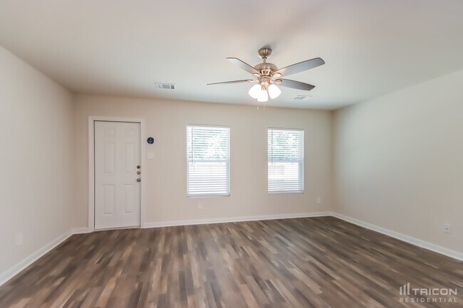 Building Photo - 15791 Del Norte Drive Conroe TX