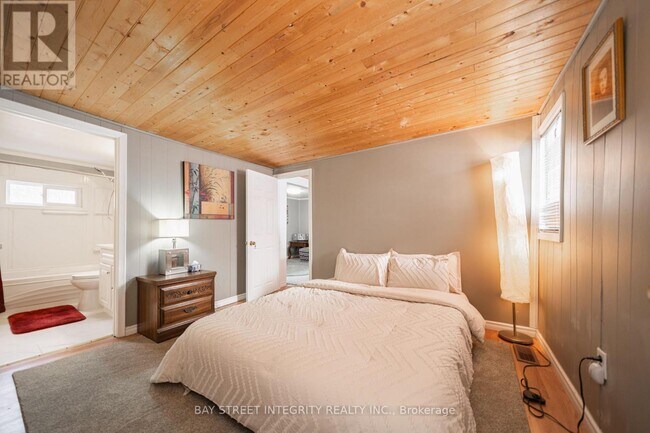 Photo du bâtiment - 74 De La Salle Blvd