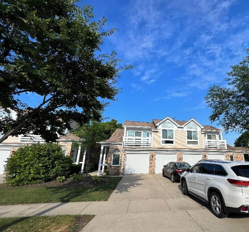 1235 Ranchview Ct, Buffalo Grove, IL 60089 Townhome Rentals in